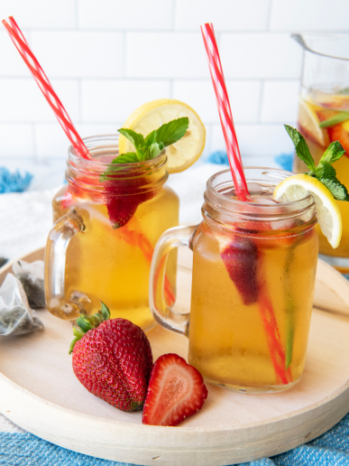 <h3>A Bright Blend of Summer Fruits</h3>